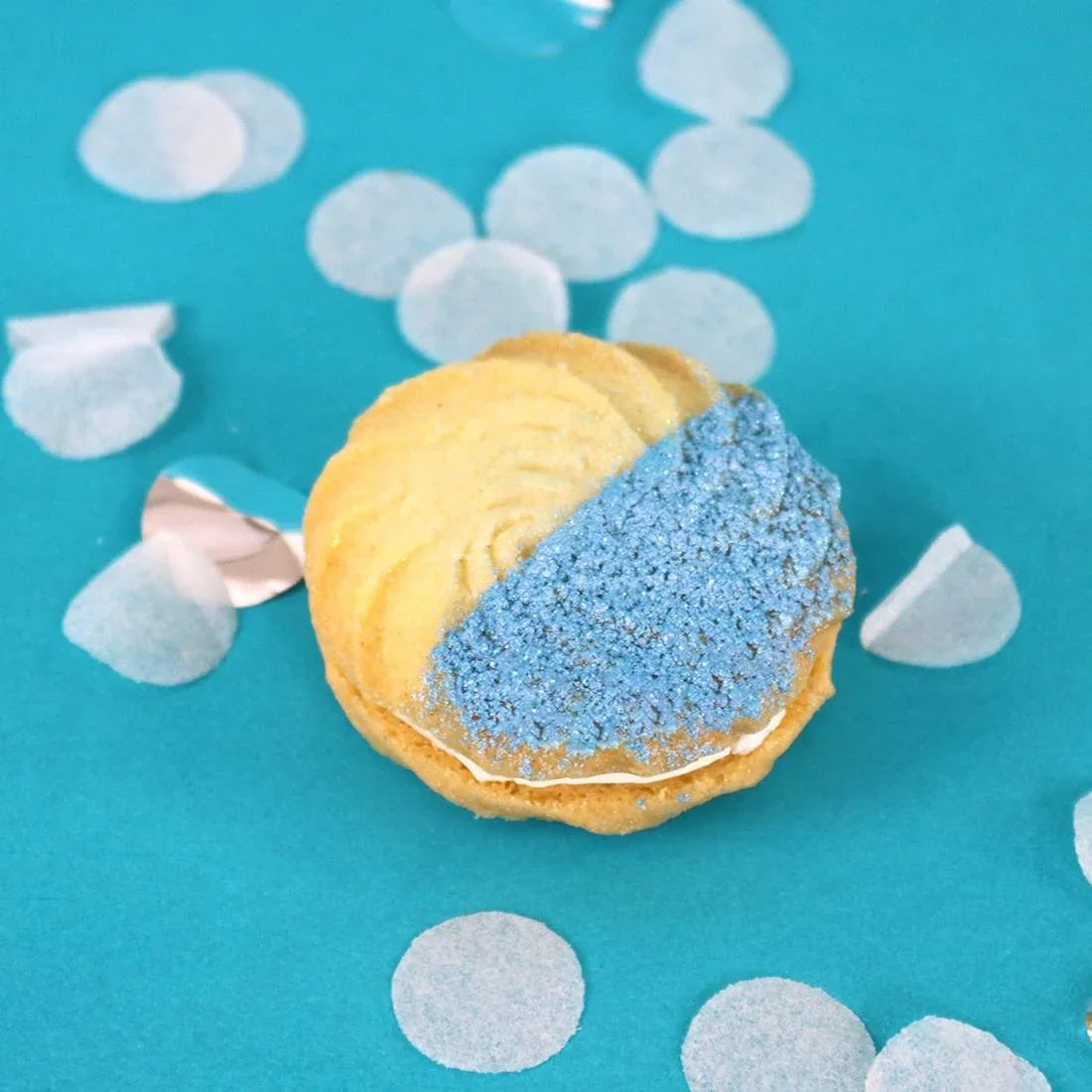HU332 PME Lustre Snow Blue Edible Lustre Dust 10g