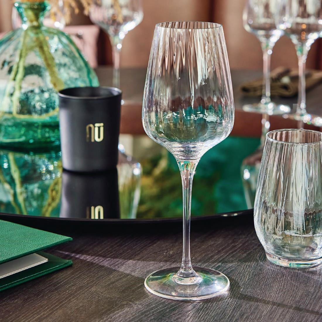 HW249 Chef and Sommelier Symetrie Wine Glasses 350ml (Pack of 24)