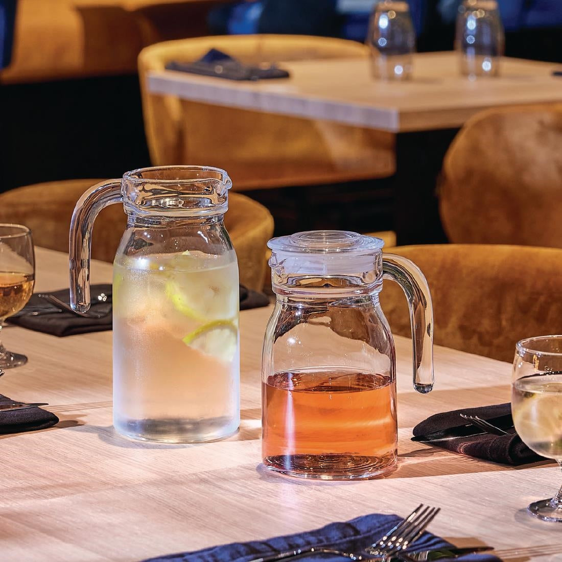 HW275 Arcoroc Spring Jugs with Glass Lid 750ml (Pack of 6)