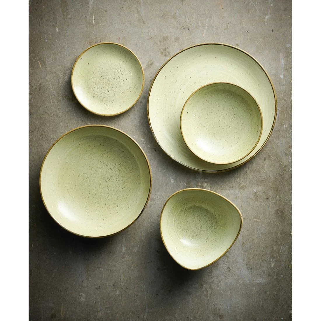HX041 Churchill Stonecast Raw Green Evolve Coupe Plates 165mm (Pack of 12)