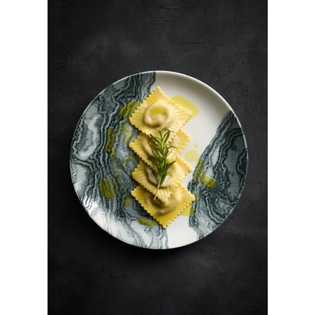 HX178 Churchill Tide Black Evolve Coupe Plates 285mm (Pack of 12)