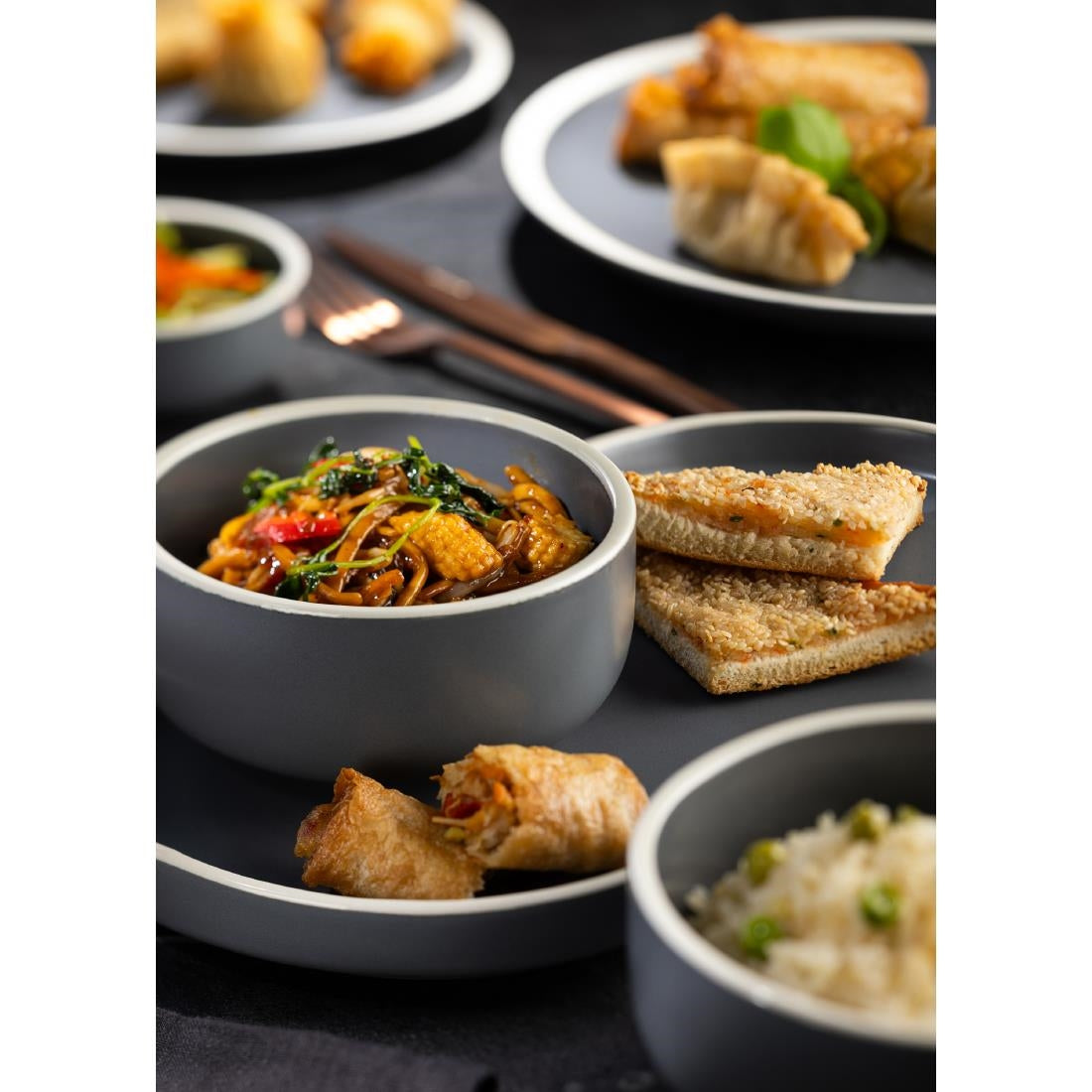 HX347 Utopia Forma Platters Charcoal 310x175mm (Pack of 6)