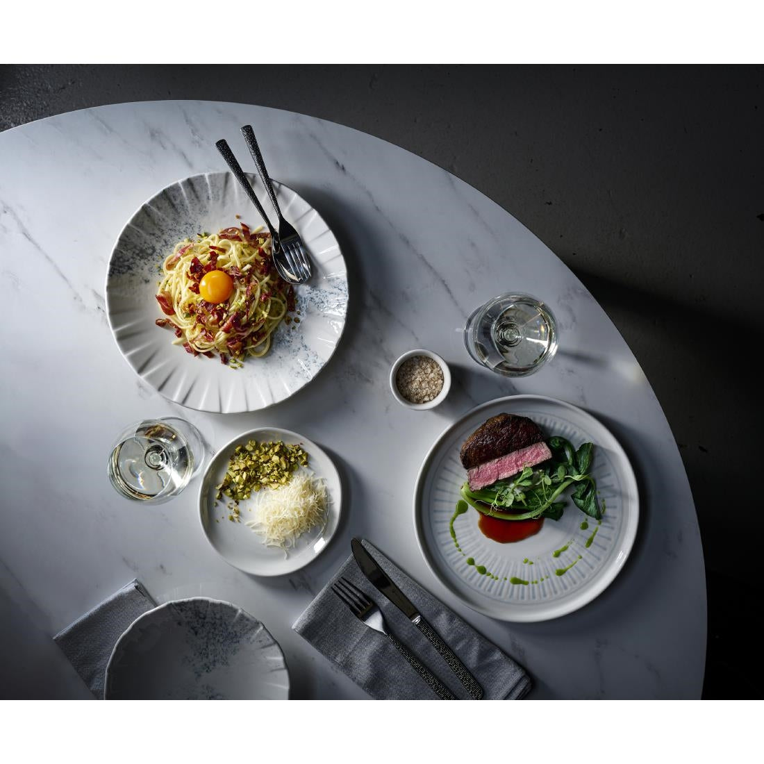 HY901 Churchill Era Grey Evolve Coupe Plates 260mm (Pack of 12)