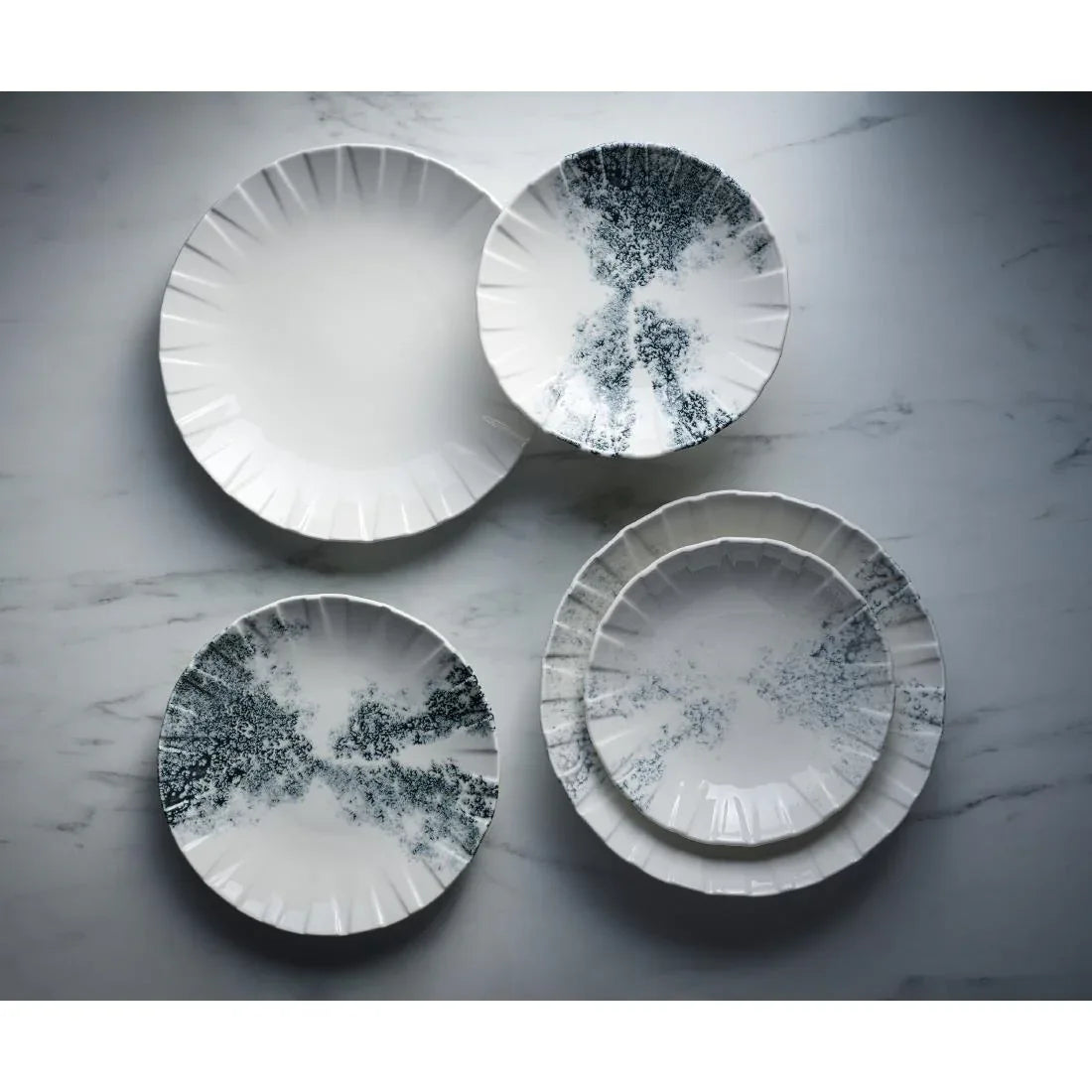 HY928 Churchill Smoke Black Coupe Bowls 210mm (Pack of 6)