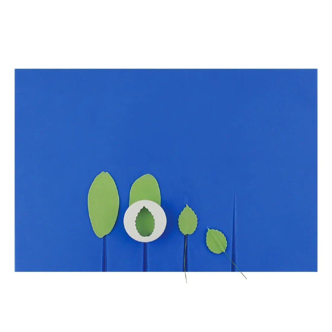 HZ074 - PME Small Veined Rolling Out Board 250x170x8mm