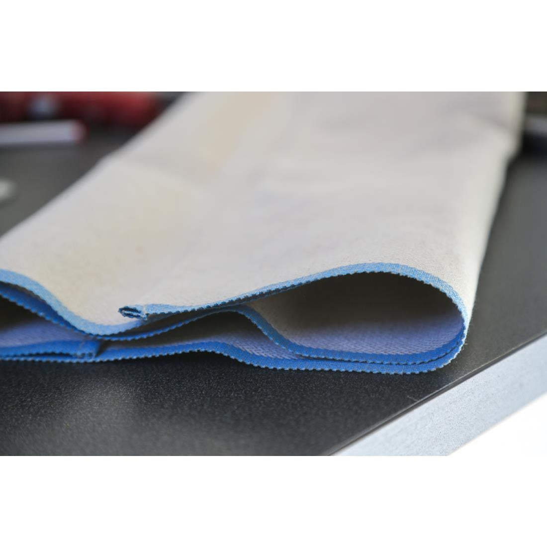 HZ551 - Scaritech Heavy Duty Rolling Cloth 2000x600mm