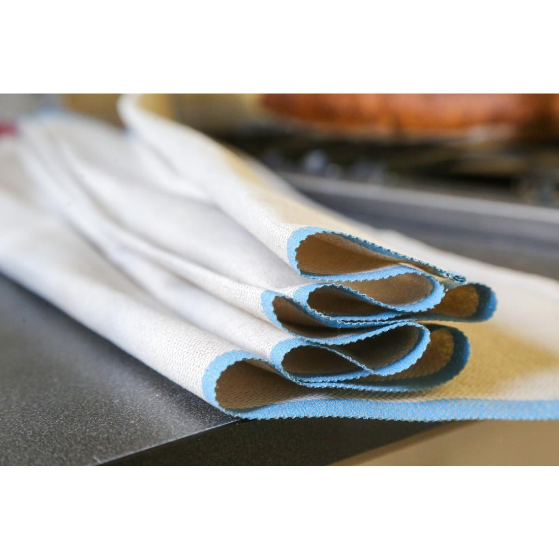 HZ552 - Scaritech Heavy Duty Rolling Cloth 1000x600mm