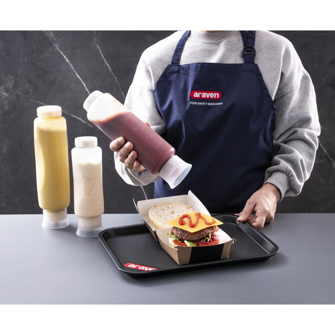 HZ587 - Araven FIFO Fast Sauce Bottle 15oz