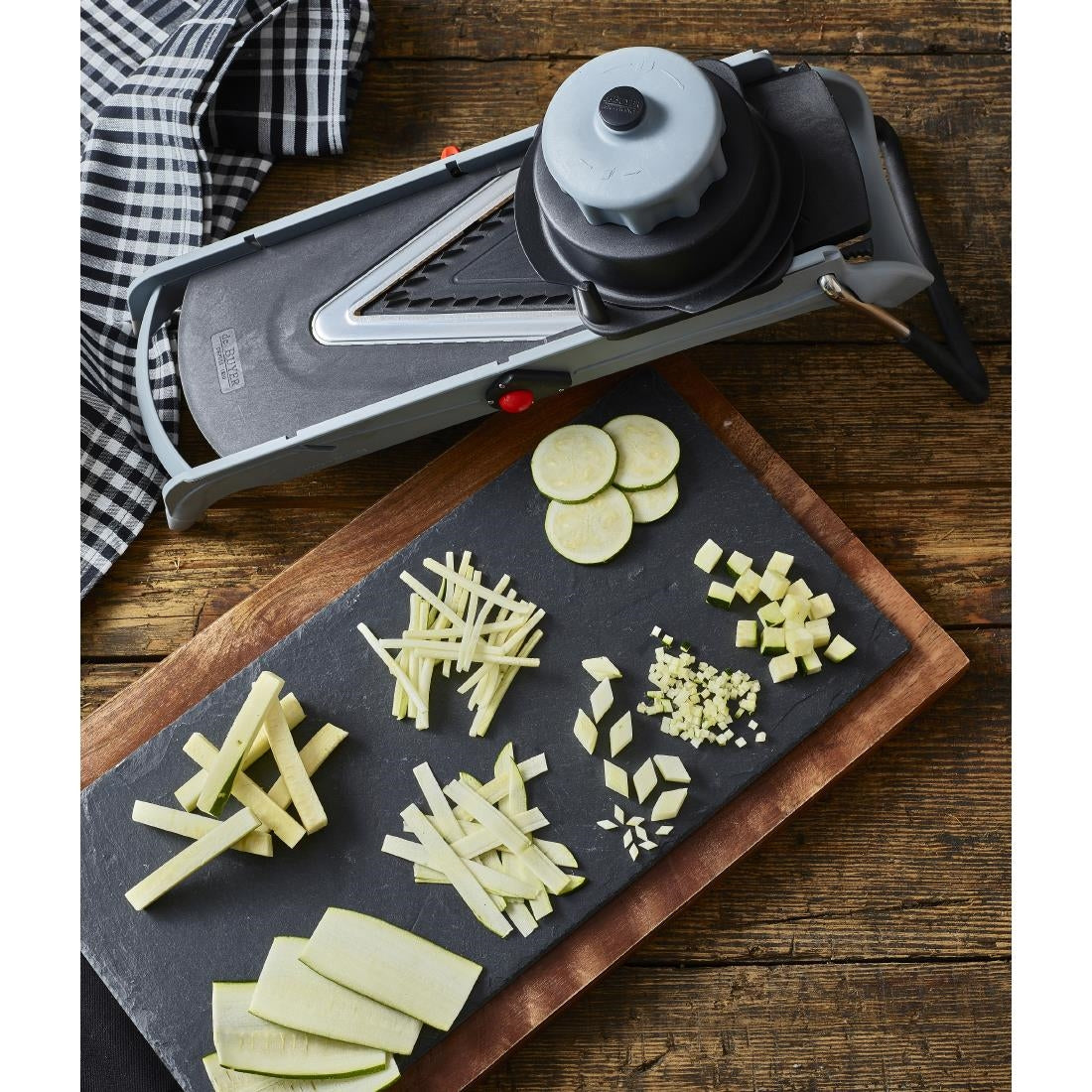 HZ601 - De Buyer Mandolin Viper Julienne 4-10mm