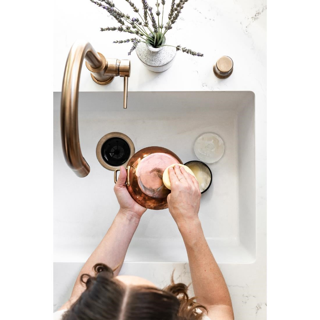 HZ634 - De Buyer Inocuivre Round Dish with Brass Handles 12cm