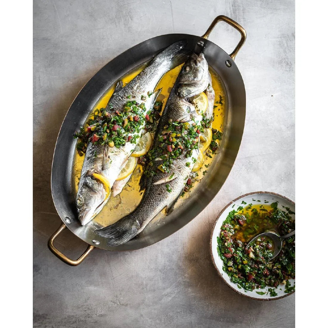 HZ641 - De Buyer Inocuivre Oval Dish with Brass Handles 32cm
