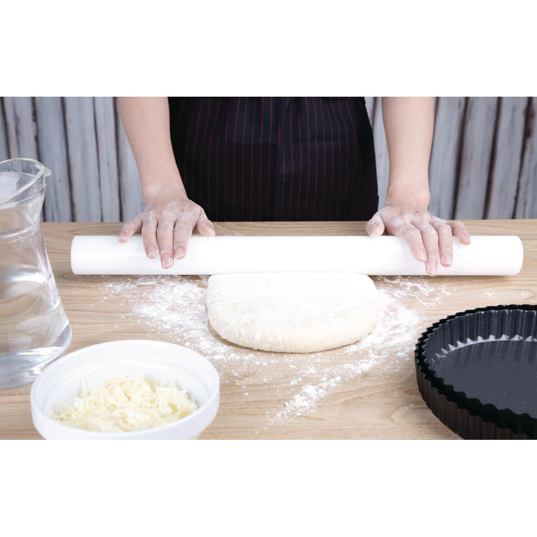 J175 Vogue Polyethylene Rolling Pin 20"