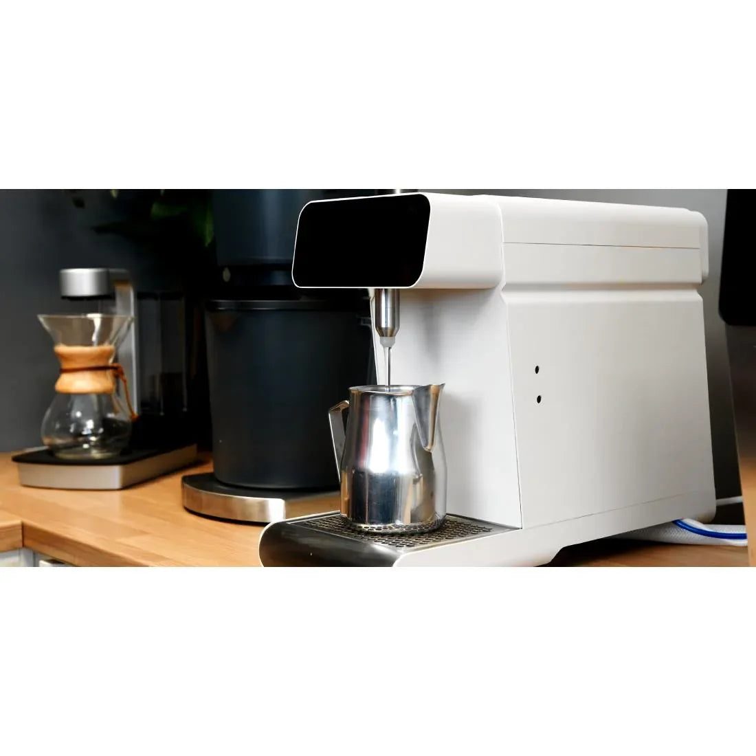 JA043 Marco MilkPal Automatic Milk Dispenser