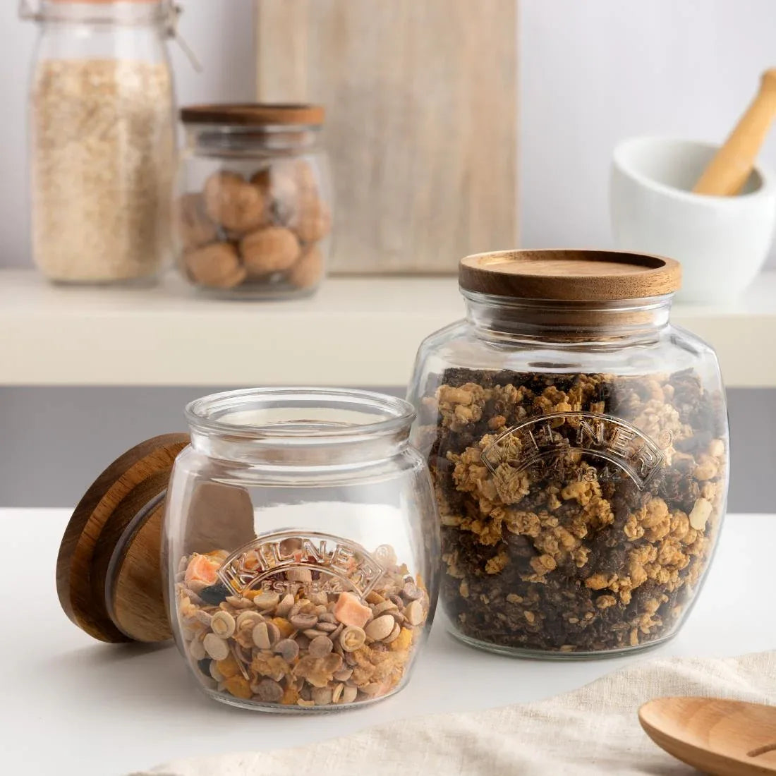 JA603 - Kilner Universal Jar with Acacia Wooden Lid 850ml