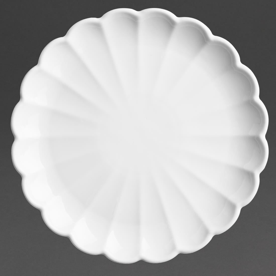 JB394 Olympia Bloom White Scalloped Plate - 226x22mm 9" (Box 6)