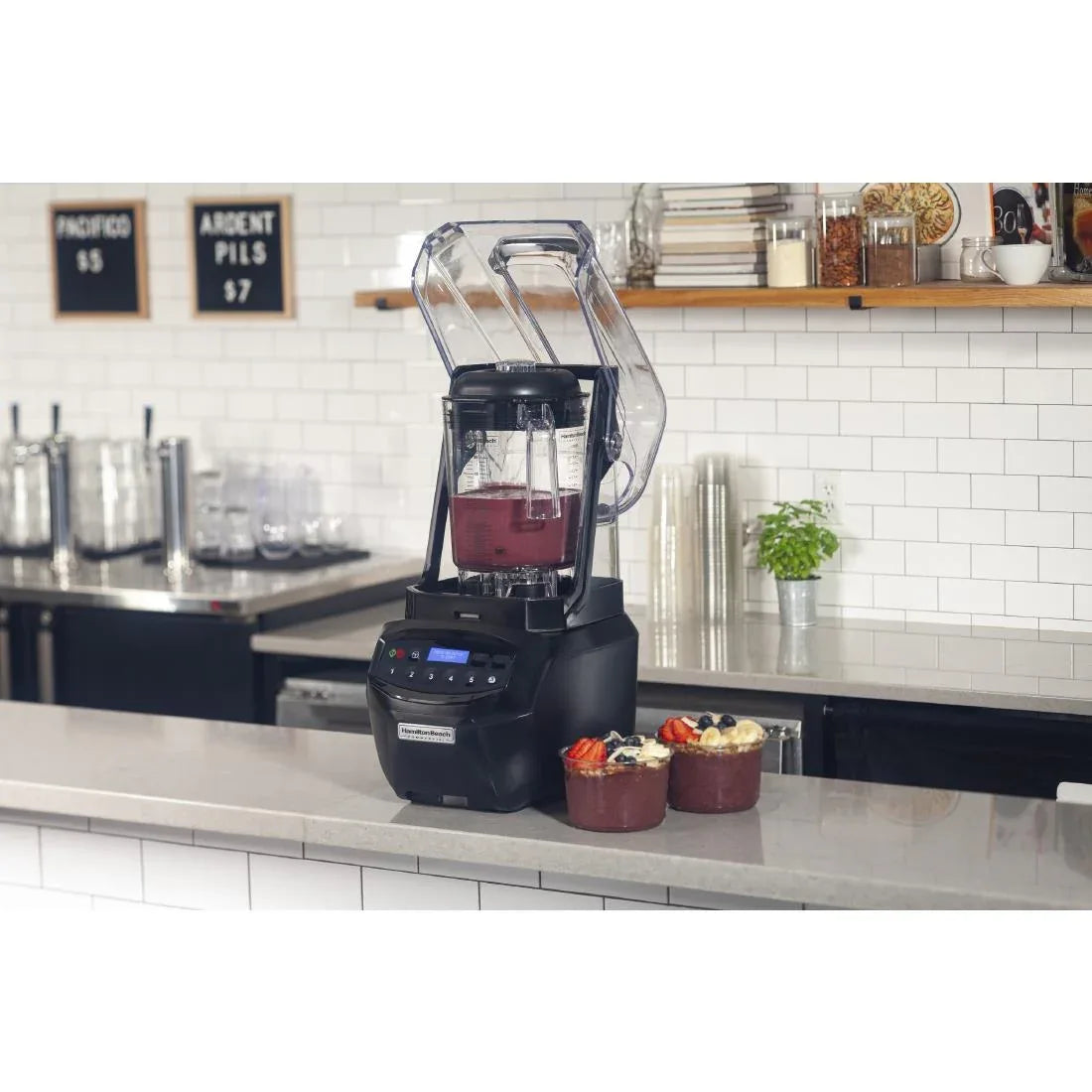 JB525 Hamilton Beach Summit Edge 3.5 HP High Performance Blender (Direct)
