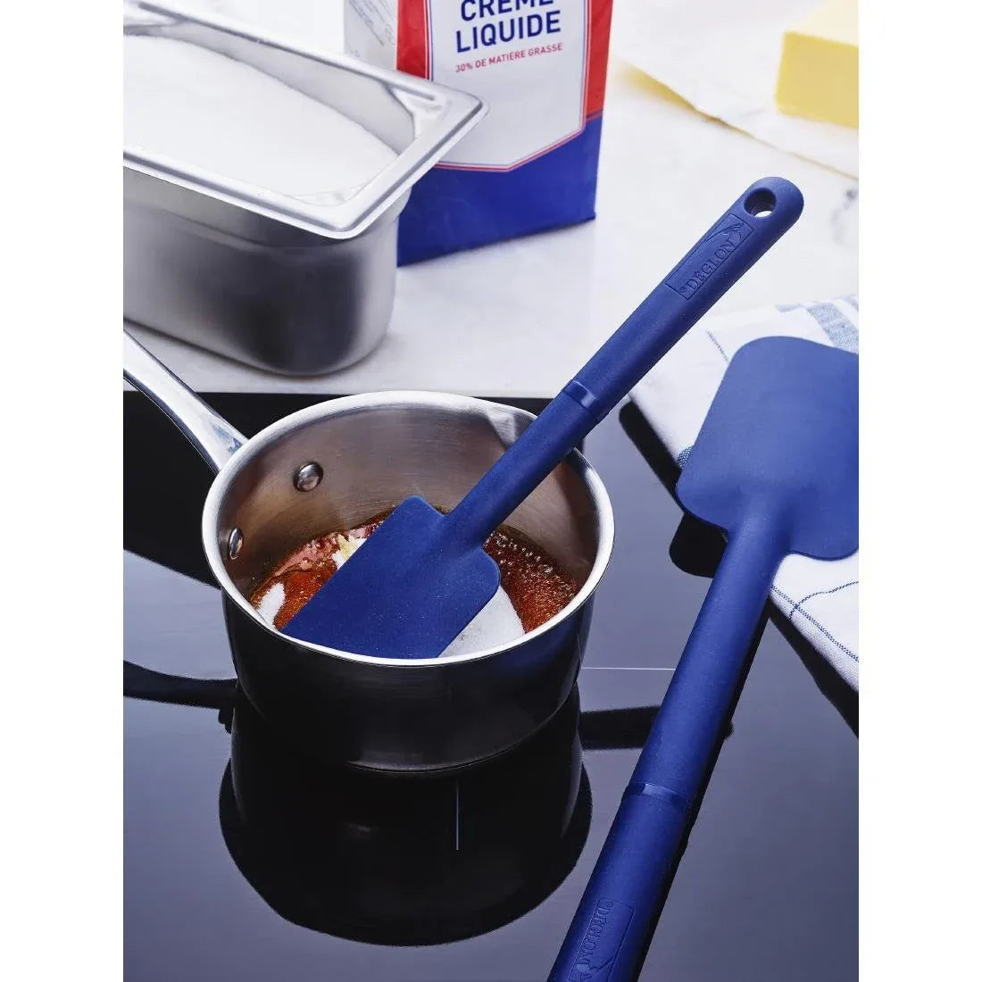 JC922 Deglon Stop Glisse Maryse Blue Heat Resistant Spatula - 16"