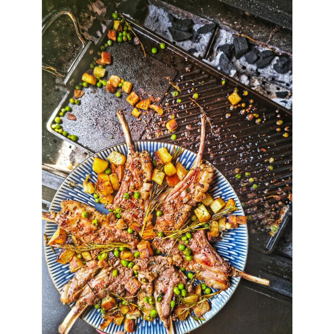 JC895 Samuel Groves Cast Iron Double Burner Griddle - 45x25cm (Direct)