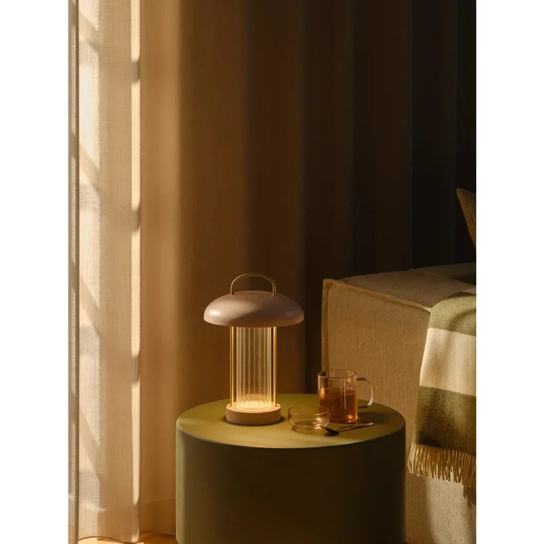 JE810 Nordlux Mirano Portable Indoor Table Lamp Dusty Rose (Direct)