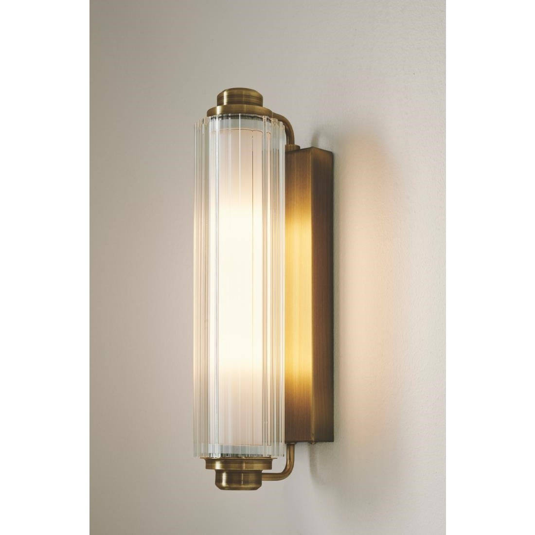 JE812 Nordlux Nimal Double Indoor Wall Light Brass (Direct)