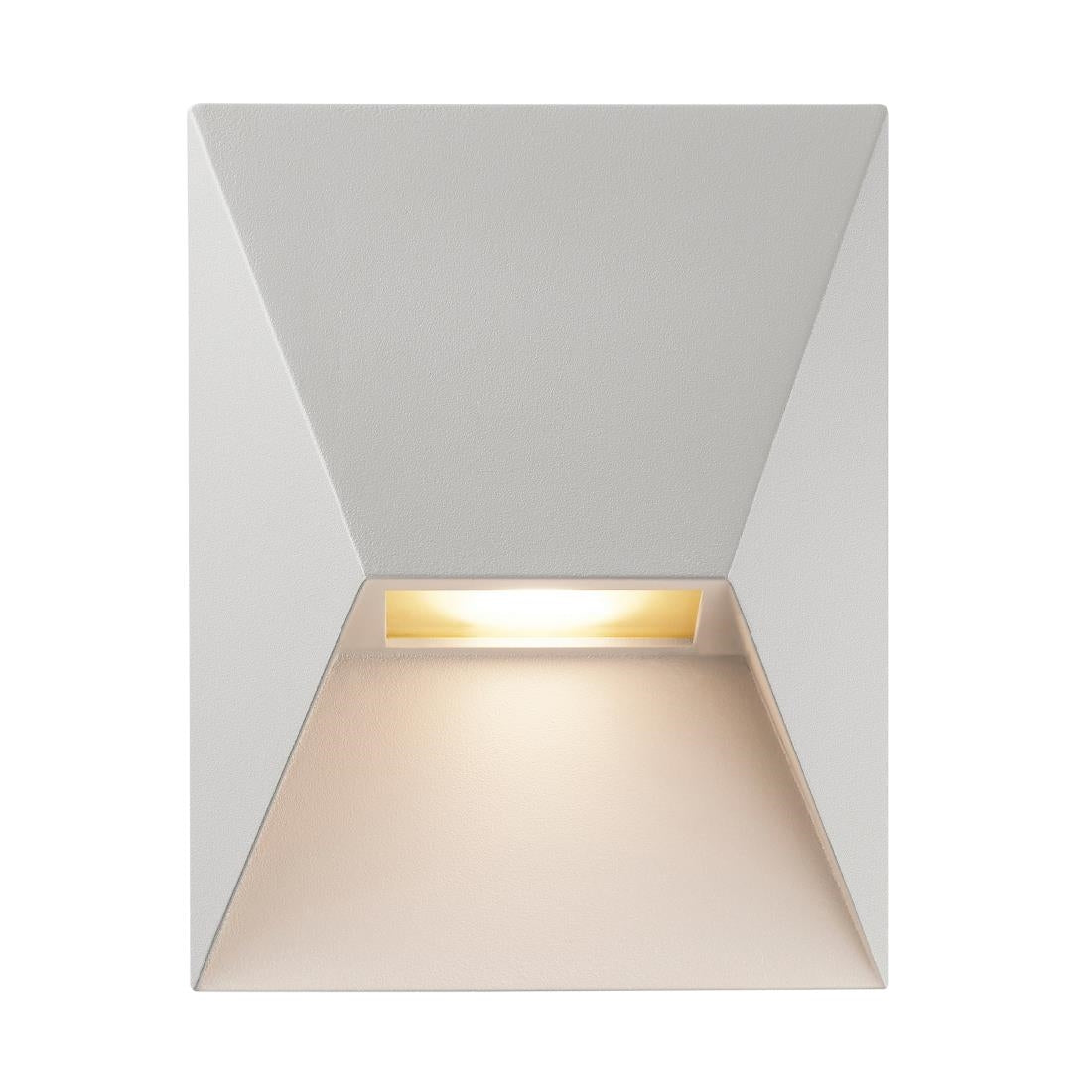 JE822 Nordlux Pontio 15 Outdoor Wall Light White (Direct)