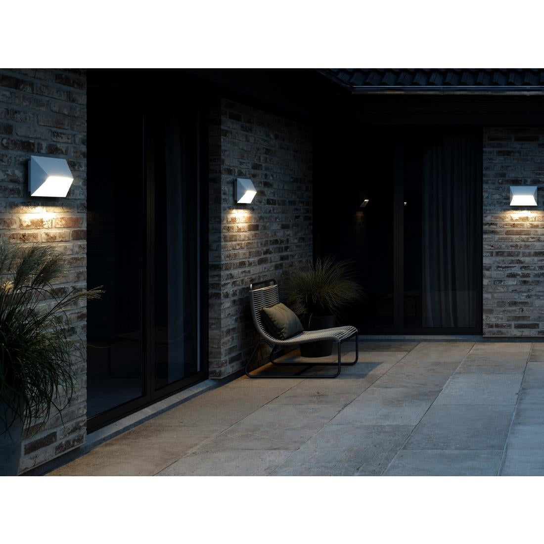 JE826 Nordlux Pontio 27 Outdoor Wall Light White (Direct)