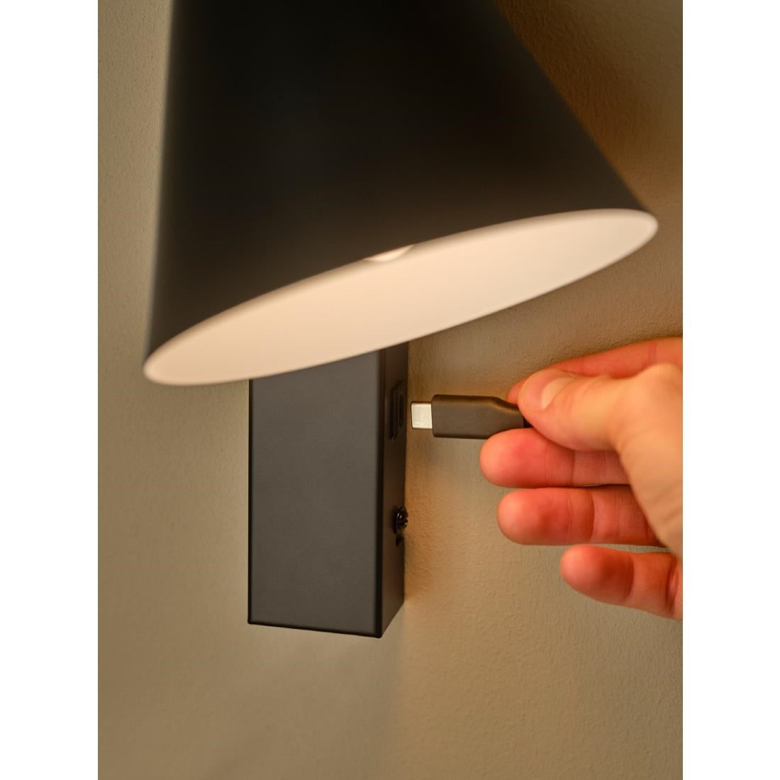 JE869 Nordlux Wilmer Indoor Wall Light Black (Direct)