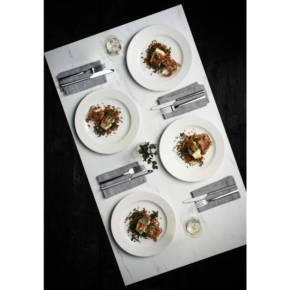 JF604 Churchill Viana White Footed Plate - 234mm (Pack 12) (Direct)
