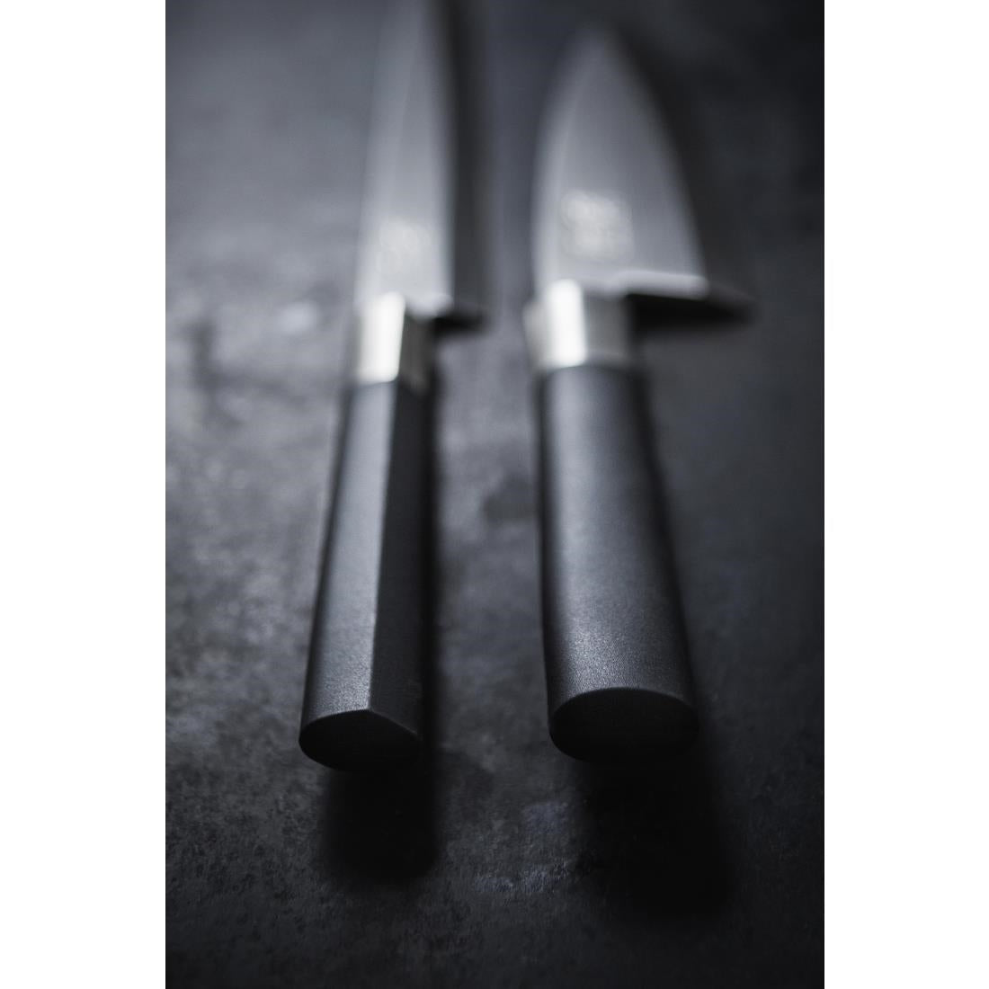 Kai Wasabi Black Santoku 16.5cm