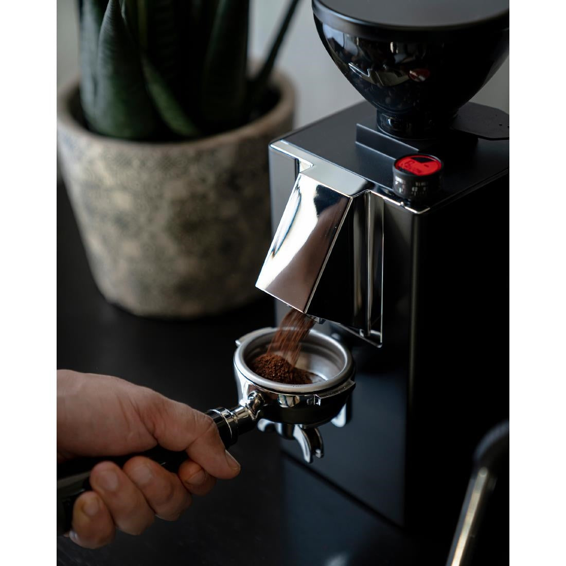 La Pavoni Kube Mill Coffee Grinder Black
