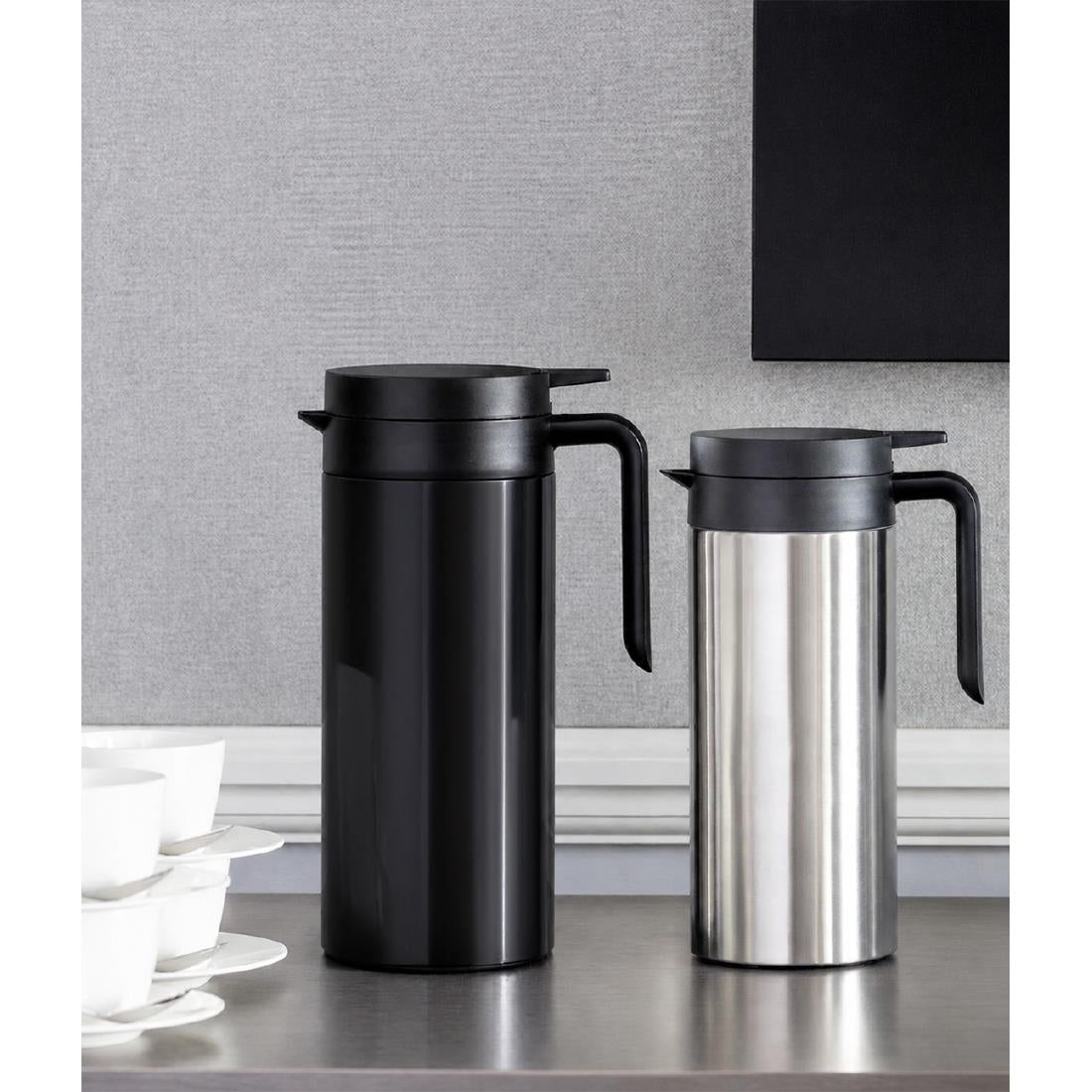 Elia Cylinder-Type Vacuum Jug Black 1.5Ltr