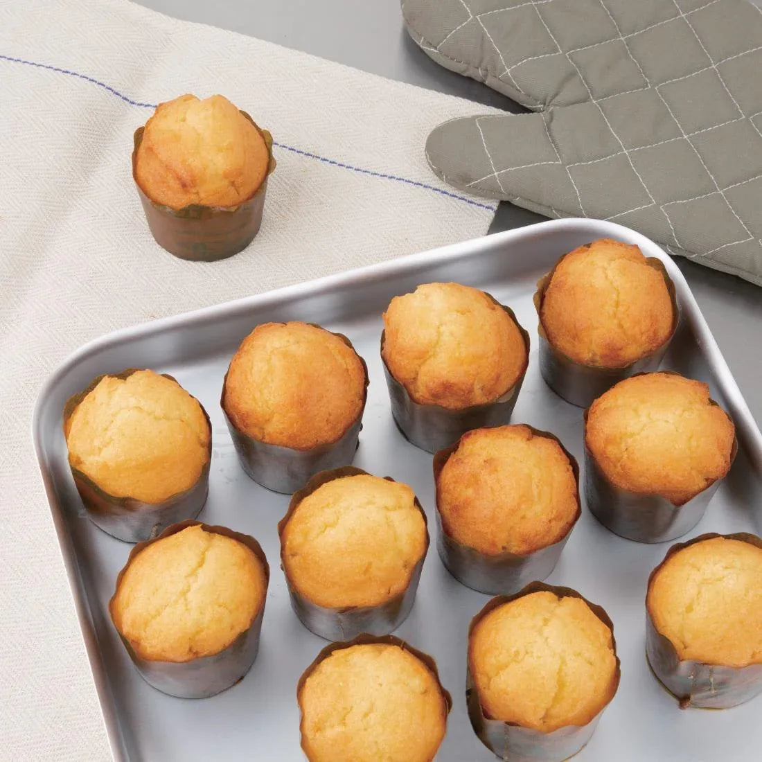 K434 Vogue Aluminium Bakewell Pan 420mm - JD Catering Equipment Solutions Ltd