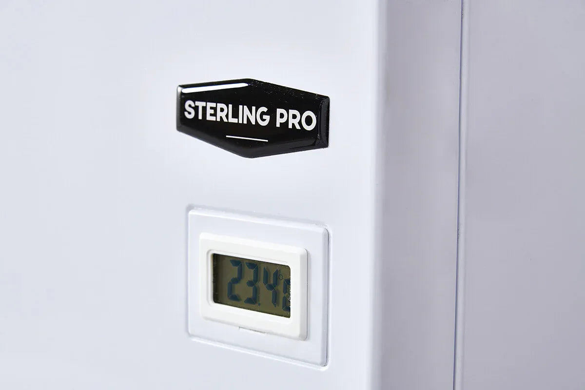 Sterling Pro Green SPC465SS Chest Freezer with Stainless Steel Lid 469 Litres - JD Catering Equipment Solutions Ltd