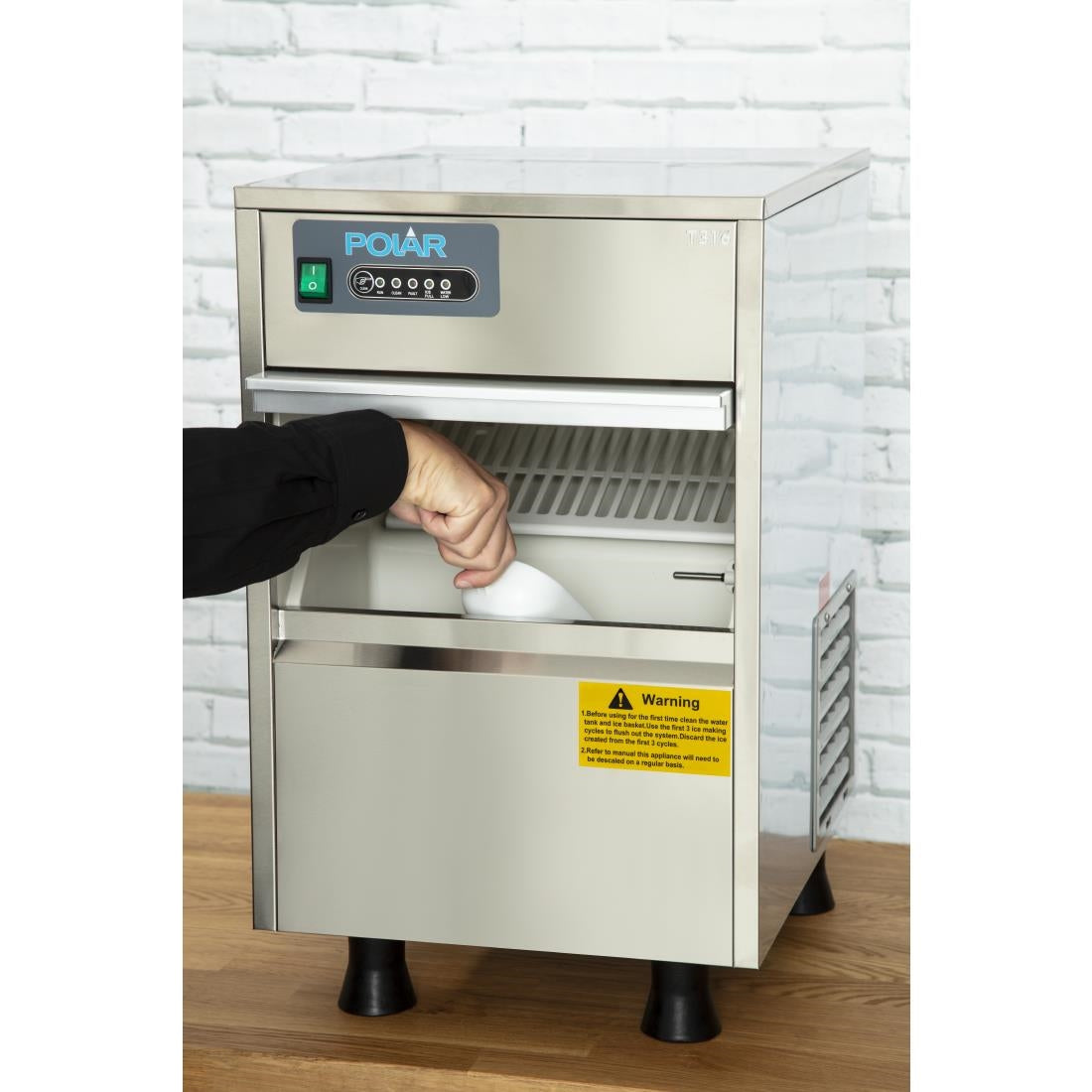 T316 Polar G-Series Countertop Ice Machine 20kg Output T316