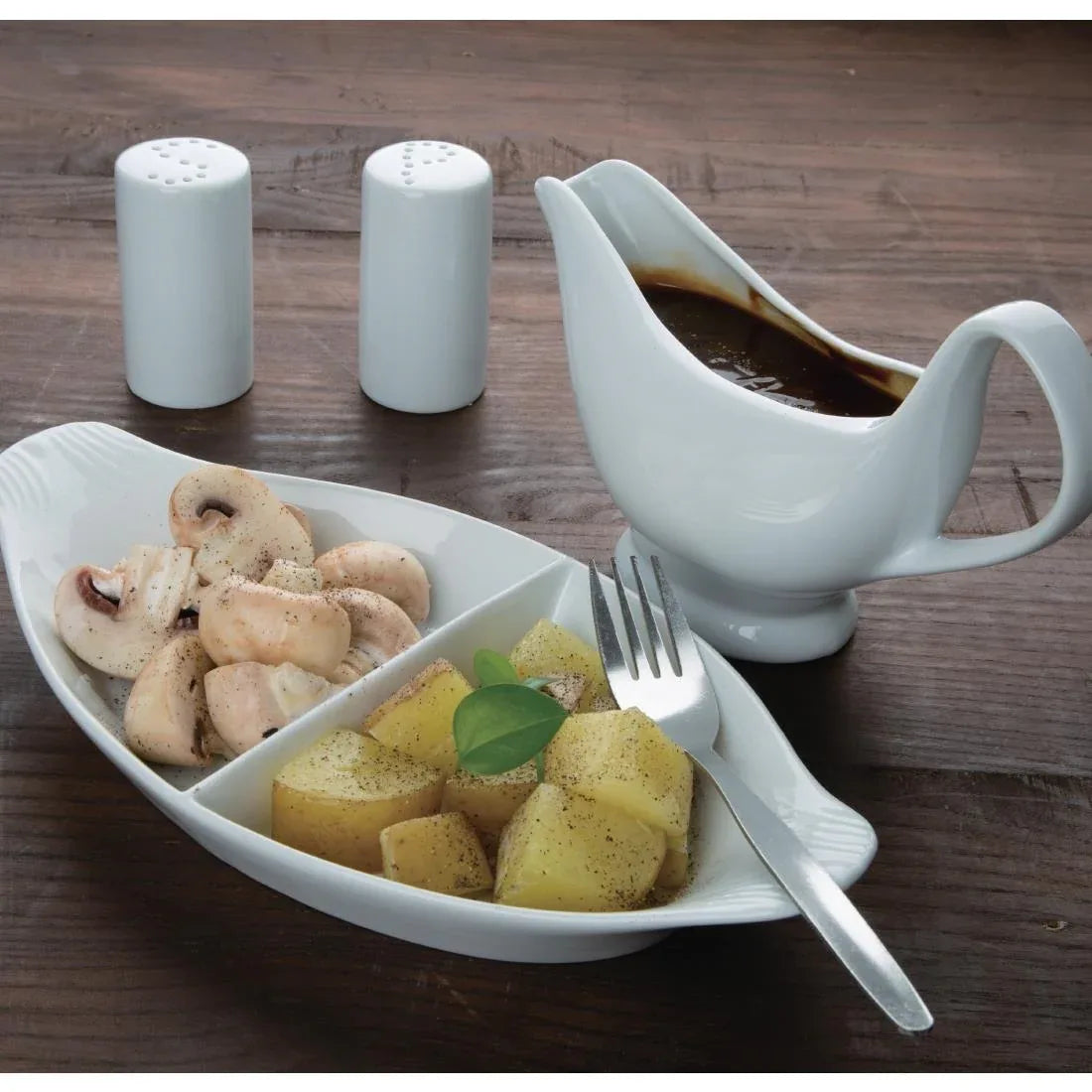 U831 Olympia Whiteware Gravy Boats 340ml 12oz (Pack of 6) - JD Catering Equipment Solutions Ltd