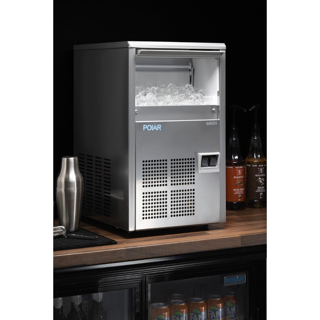UA026 Polar U-Series Spray Ice Maker 21kg Output