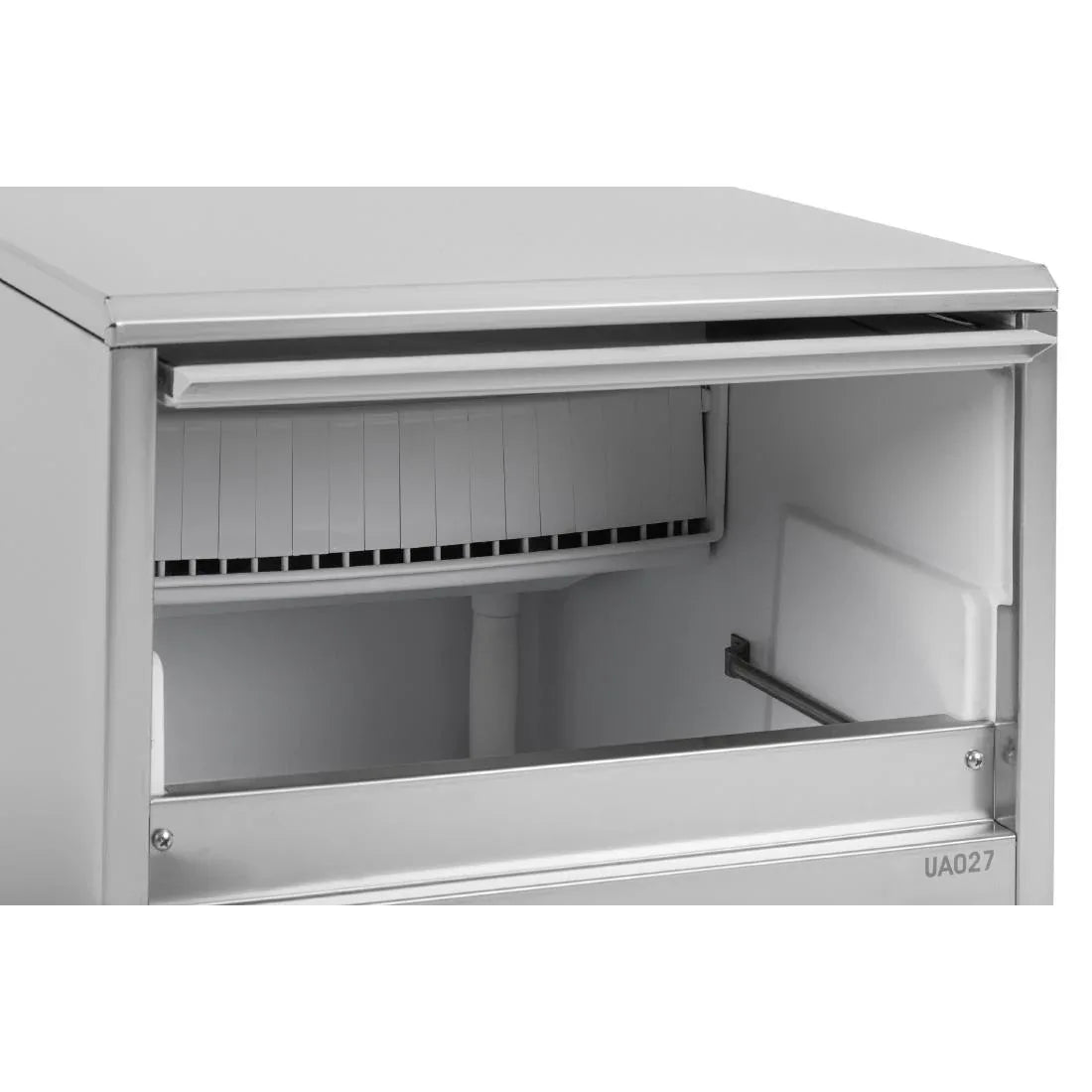 UA027 Polar U-Series Spray Ice Maker 33kg Output UA027 - JD Catering Equipment Solutions Ltd