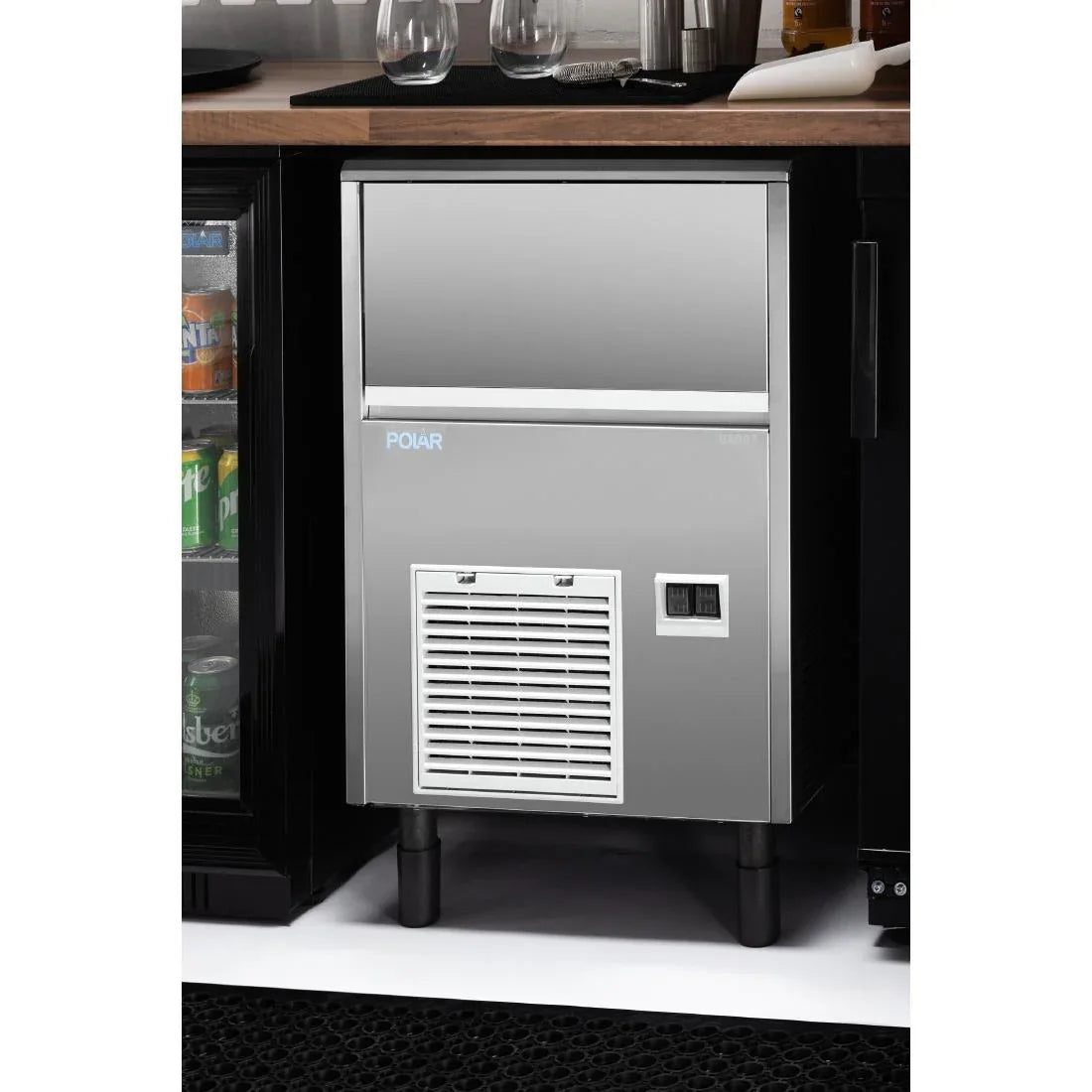 UA027 Polar U-Series Spray Ice Maker 33kg Output UA027 - JD Catering Equipment Solutions Ltd