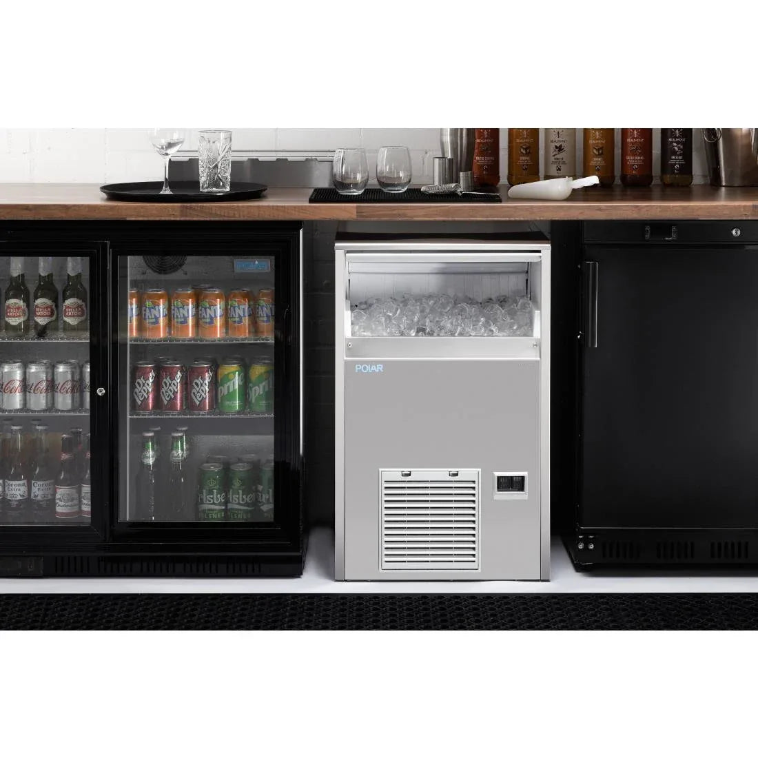 UA028 Polar U-Series Spray Ice Maker 47kg Output UA028 - JD Catering Equipment Solutions Ltd