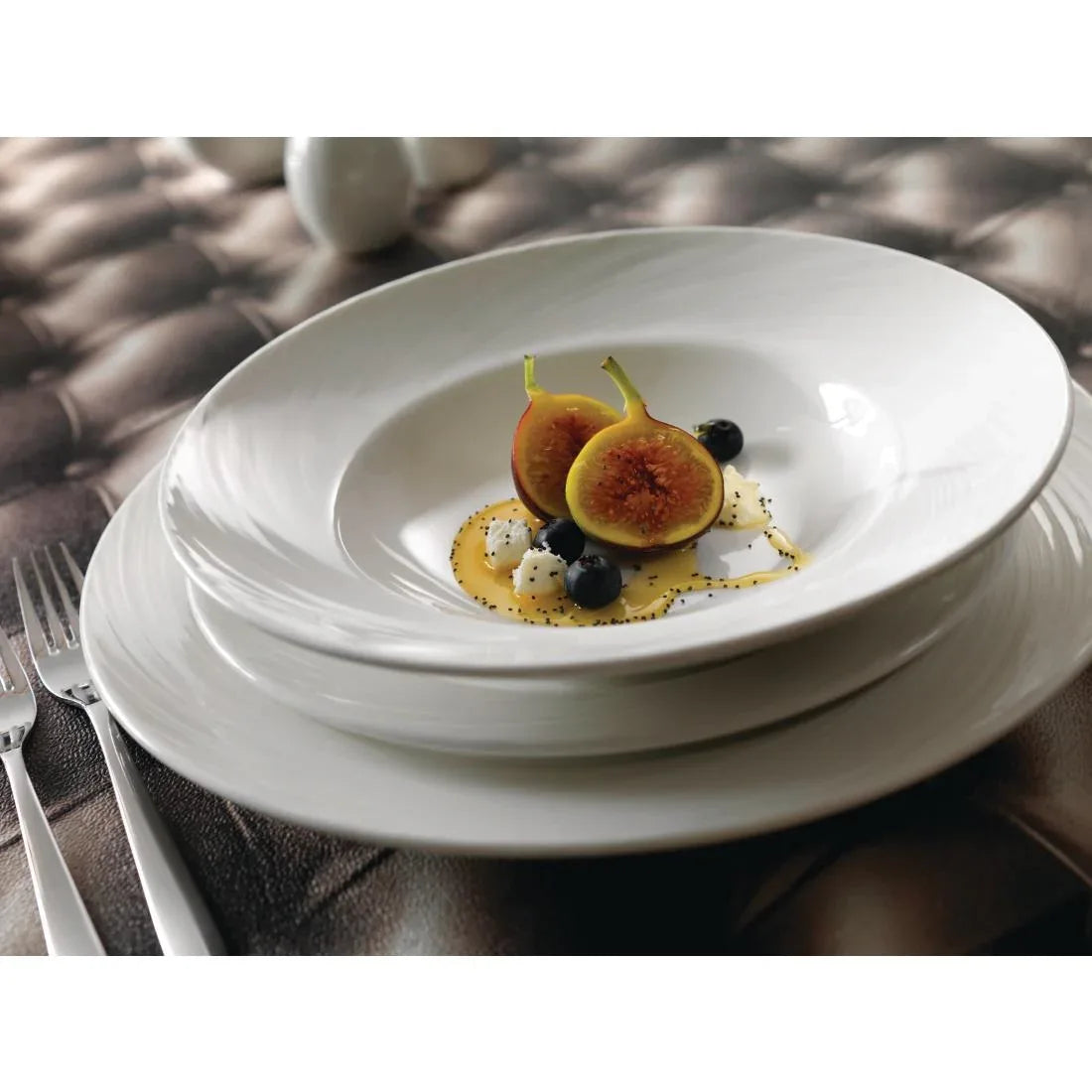V6445 Steelite Spyro Plates 320mm (Pack of 6) - JD Catering Equipment Solutions Ltd