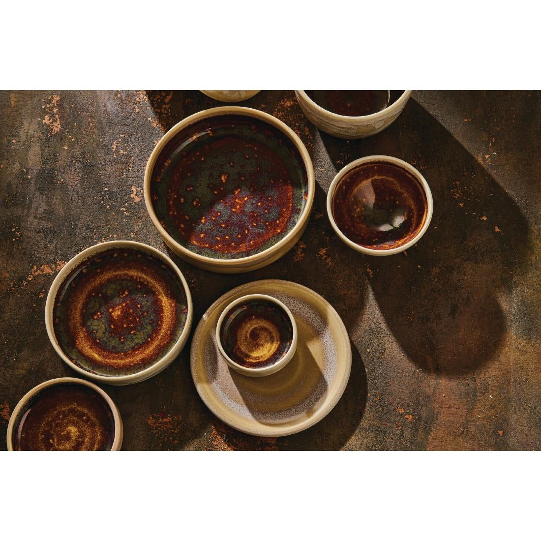 VV2541 Steelite Aurora Vesuvius Amber Round Stacking Trays 165mm (Pack of 12)