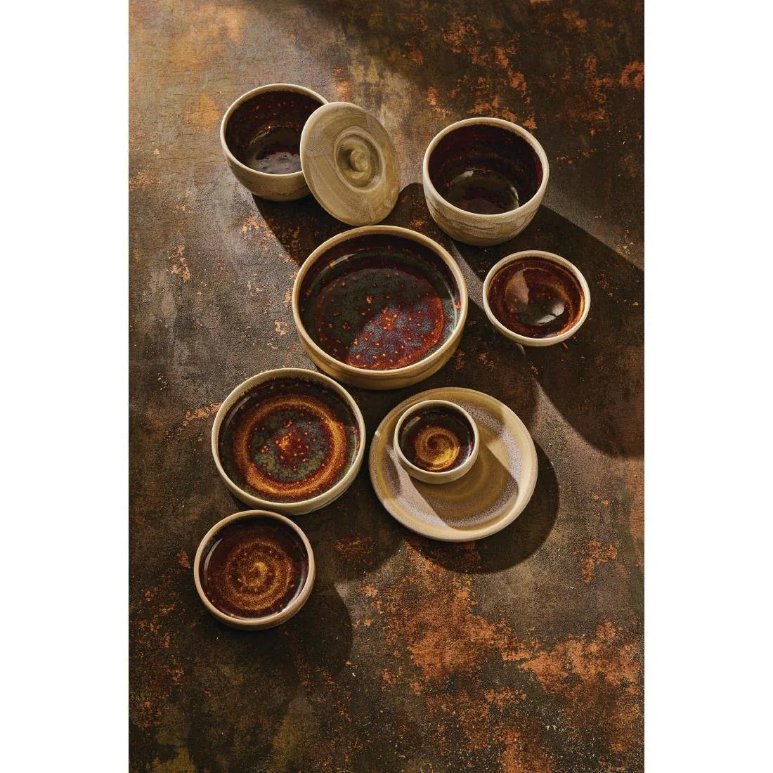 VV2540 Steelite Aurora Vesuvius Amber Round Stacking Trays 203mm (Pack of 12) - JD Catering Equipment Solutions Ltd