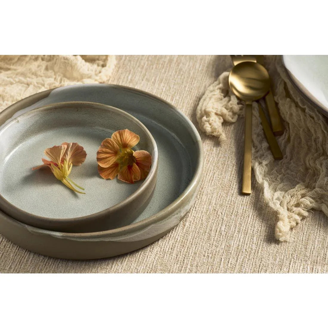VV3600 Robert Gordon Forager Stackable Bowl 210mm Dia 762ml (Box 12)(Direct) - JD Catering Equipment Solutions Ltd
