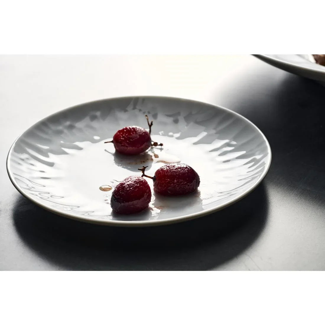 VV3739 Steelite Atelier Coupe Plates 270mm (Pack of 12) - JD Catering Equipment Solutions Ltd