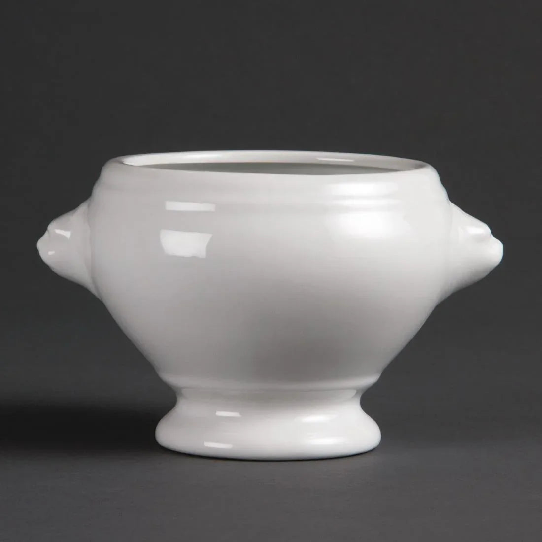 W442 Olympia Whiteware Lion Head Soup Bowls 475ml 16.5oz (Pack of 6) - JD Catering Equipment Solutions Ltd