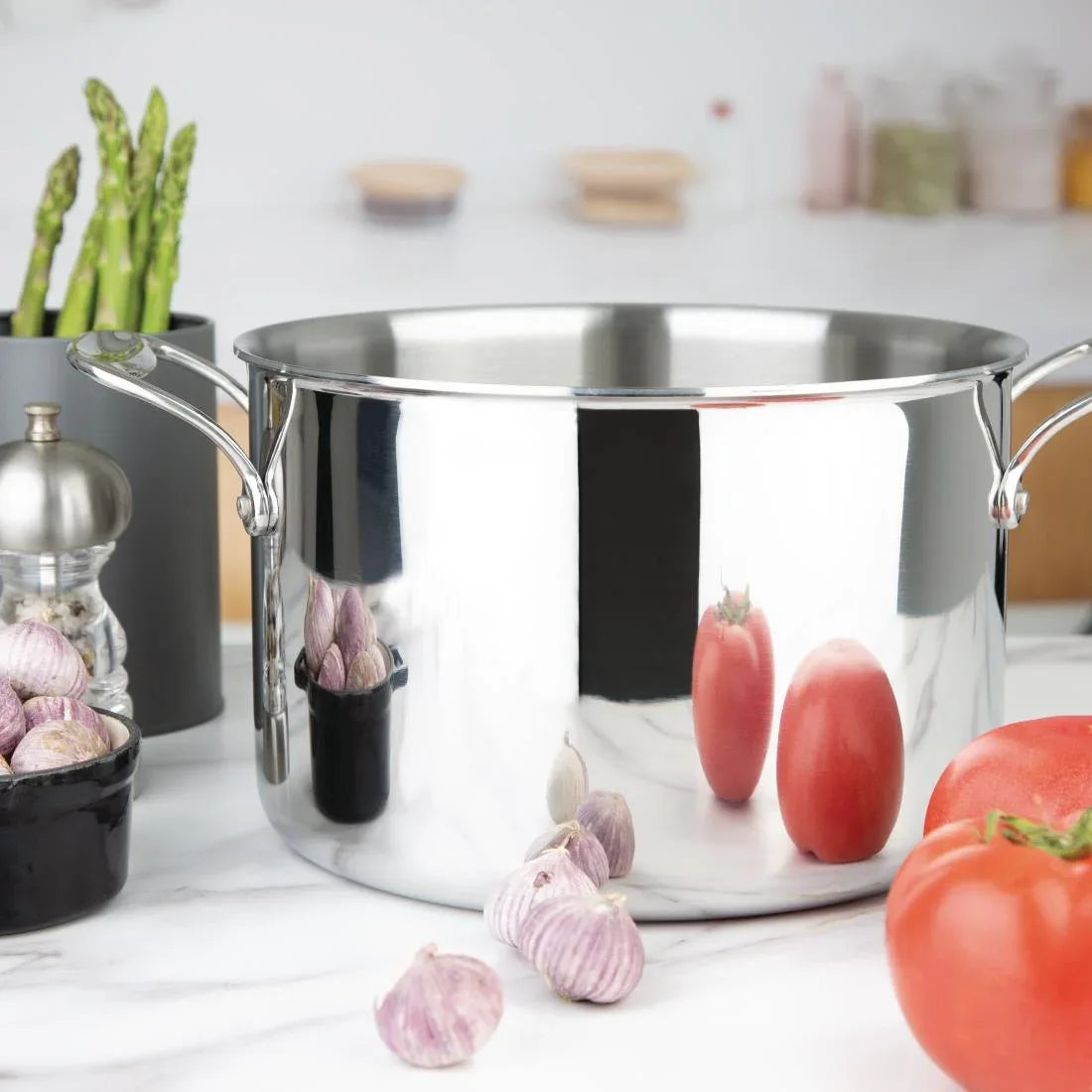 Y255 Vogue Tri Wall Stew Pan 7Ltr - JD Catering Equipment Solutions Ltd