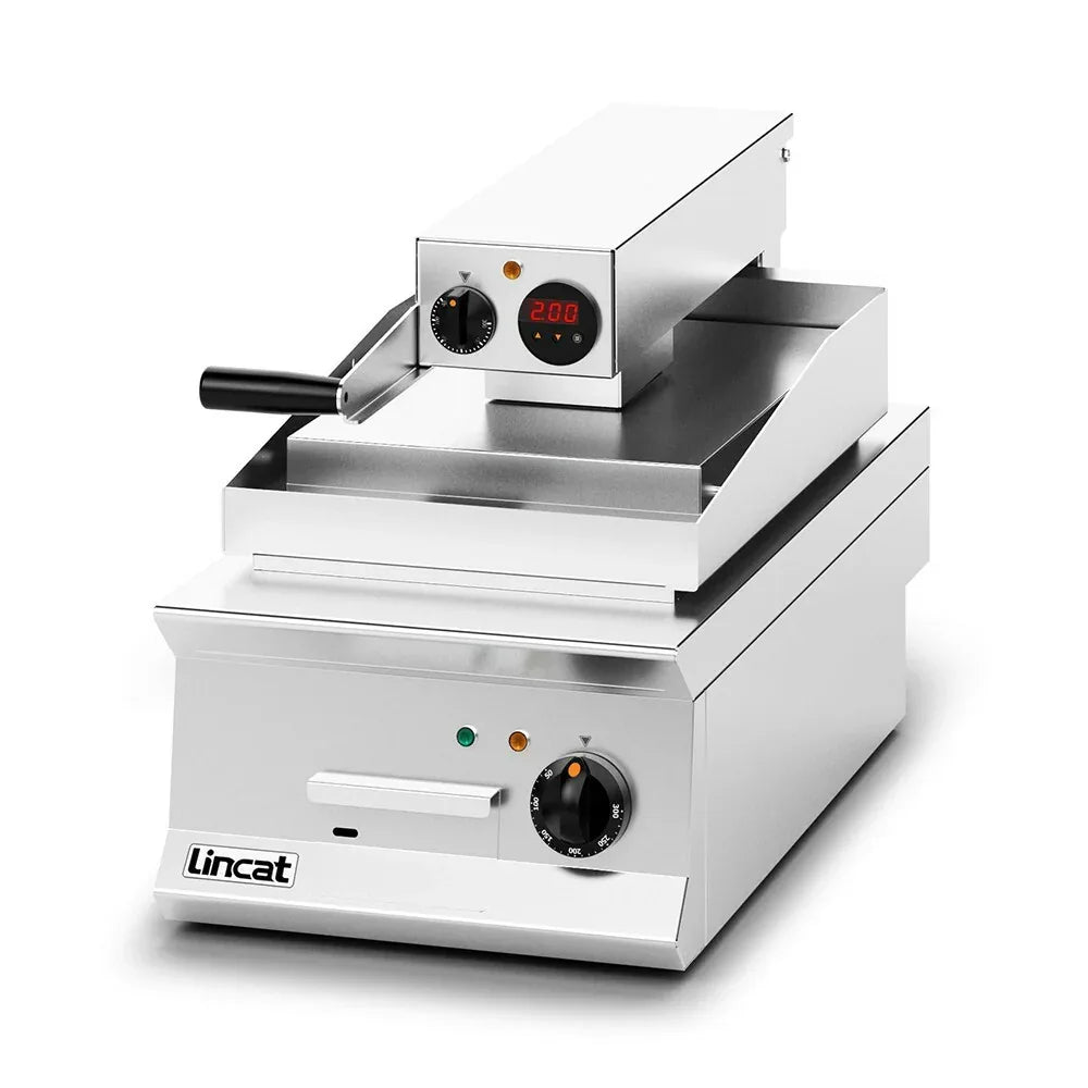 OE8211/R - Lincat Opus 800 Electric Counter-top Clam Griddle - Ribbed Upper Plate - W 400 mm - 8.6 kW - JD Catering Equipment Solutions Ltd