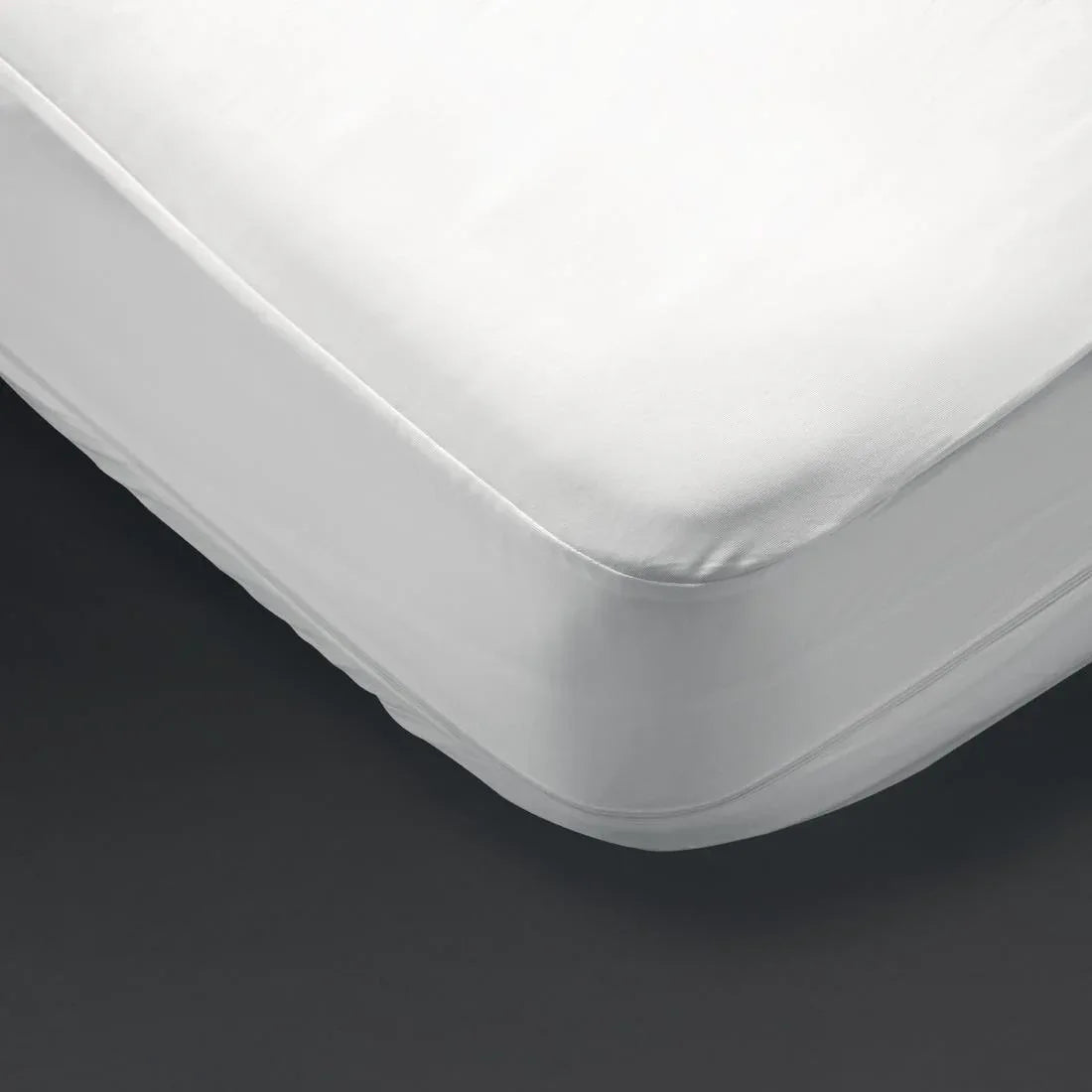 GT720 Protect-A-Bed Allerzip Smooth Mattress Protector Double - JD Catering Equipment Solutions Ltd