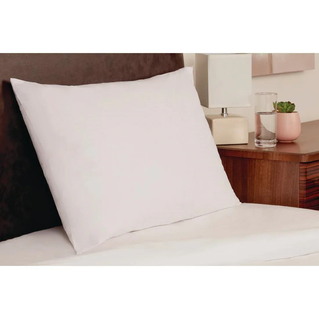 GT745 Mitre Essentials Bounceback Pillow - JD Catering Equipment Solutions Ltd