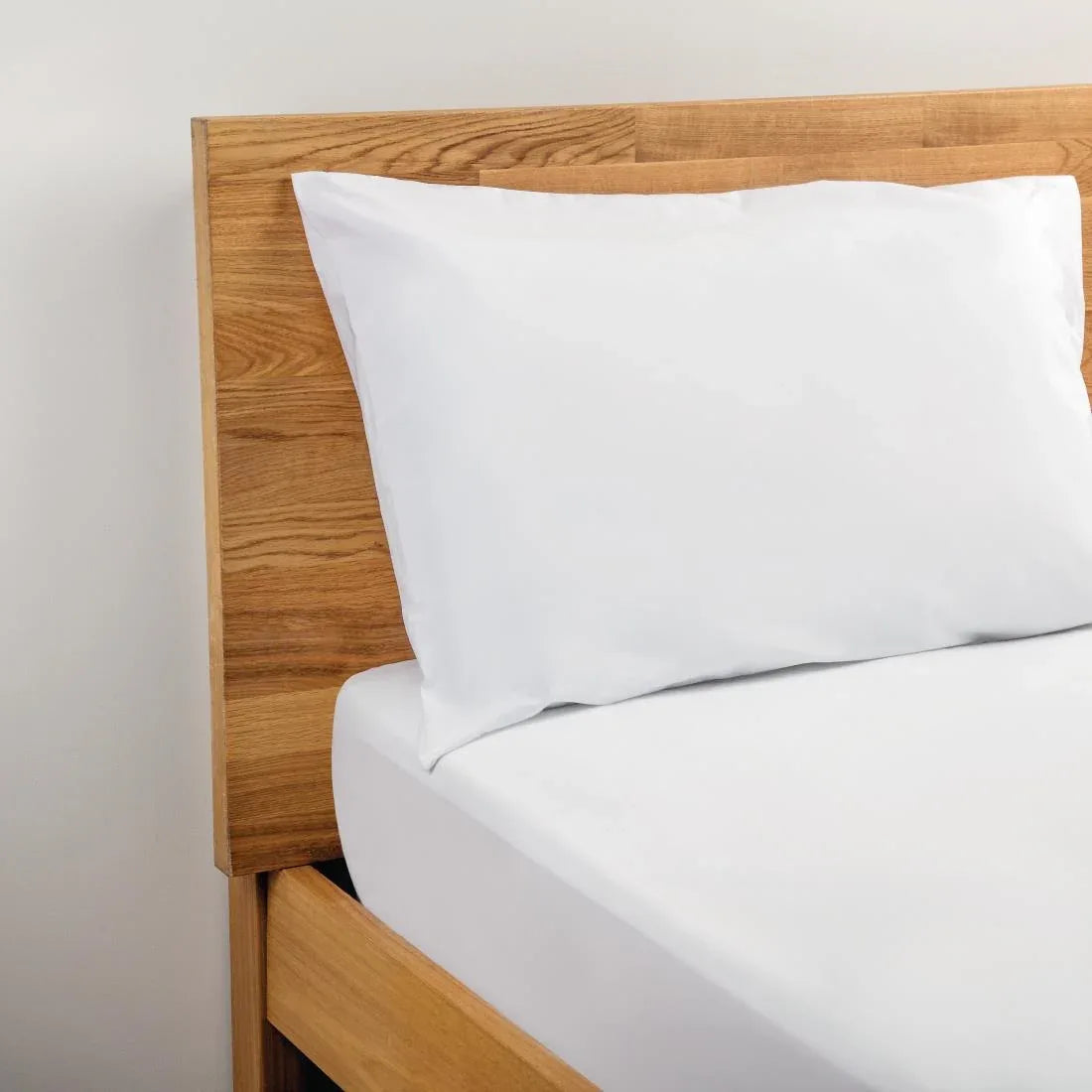 HB610 Mitre Comfort Cairo Housewife Pillowcase (2 pack) - JD Catering Equipment Solutions Ltd